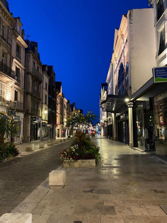 Studio Zola Situe En Plein Centre-Ville De Troyes Dış mekan fotoğraf